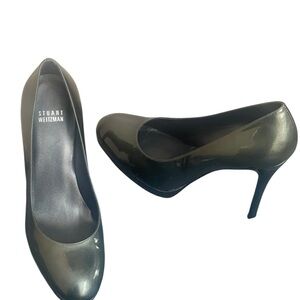 Stuart Weitzman green rounded toe patent leather heels size 8.5 M